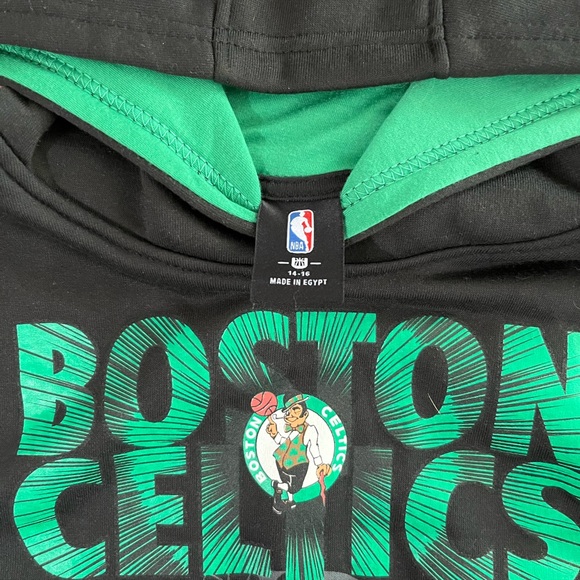 Kids Boston Celtics Sweatshirt and sweatpants - Picture 3 of 5